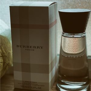 New in Box Burberry Touch Eau De Parfum 3.3 oz
